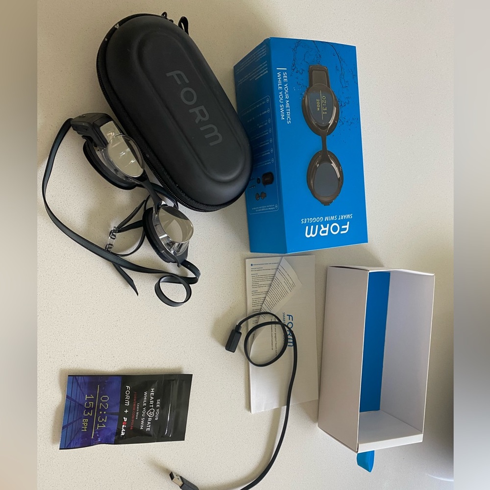 Form Smart Swimming Googles